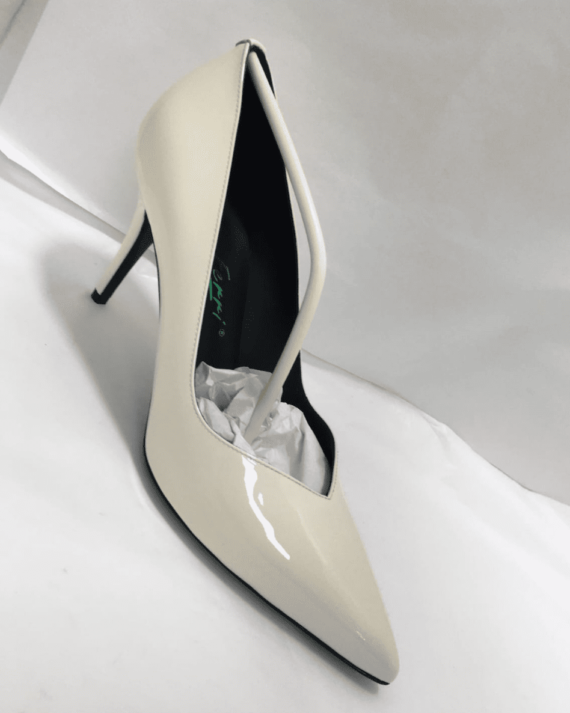 Diva Elegance – Talons de Luxe pour Femme Elegante